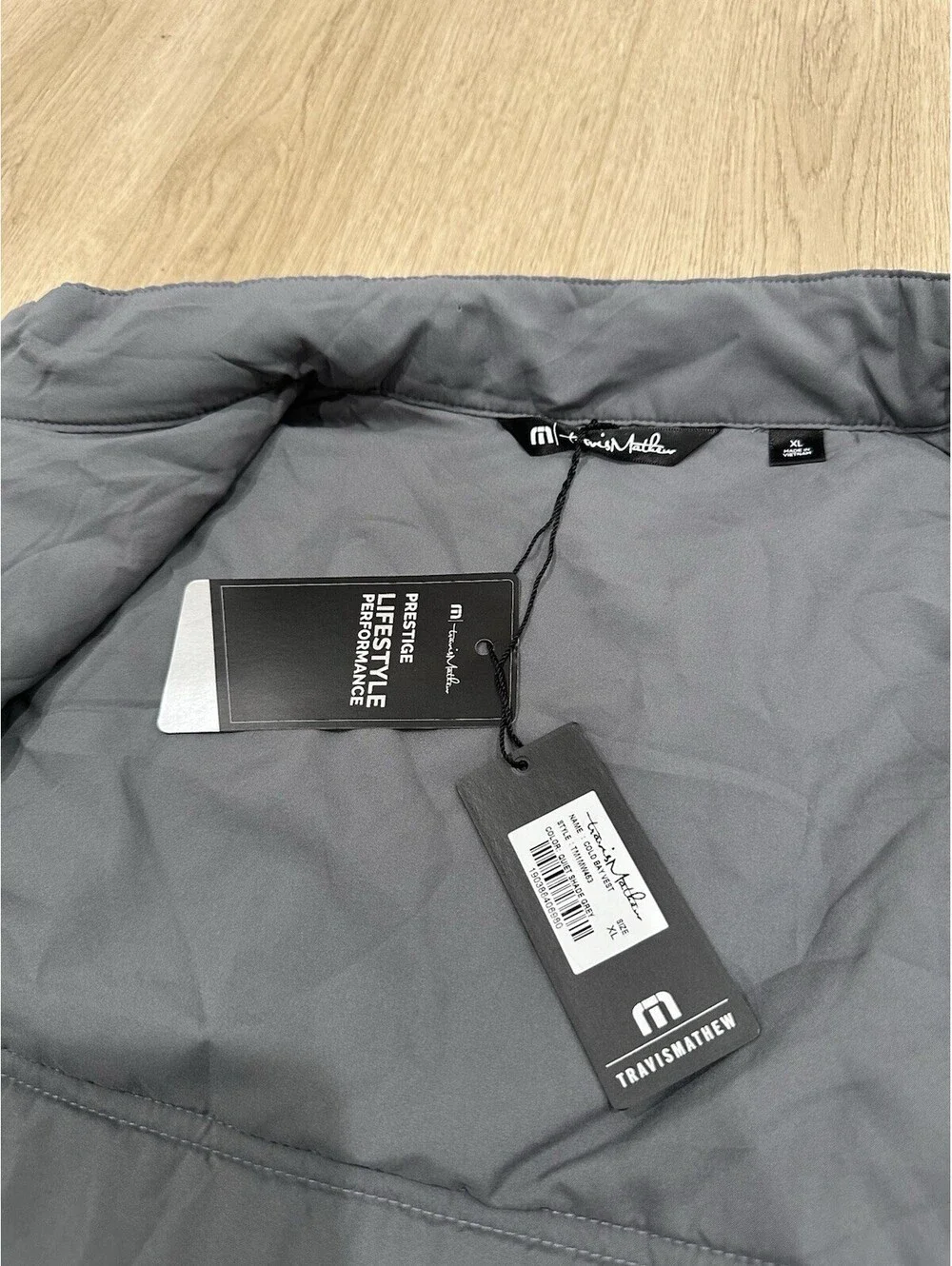 NWT Travis Mathew Vest Men’s XL Gray Cold Bay Quiet Shade Puffer Golf TM1MW463